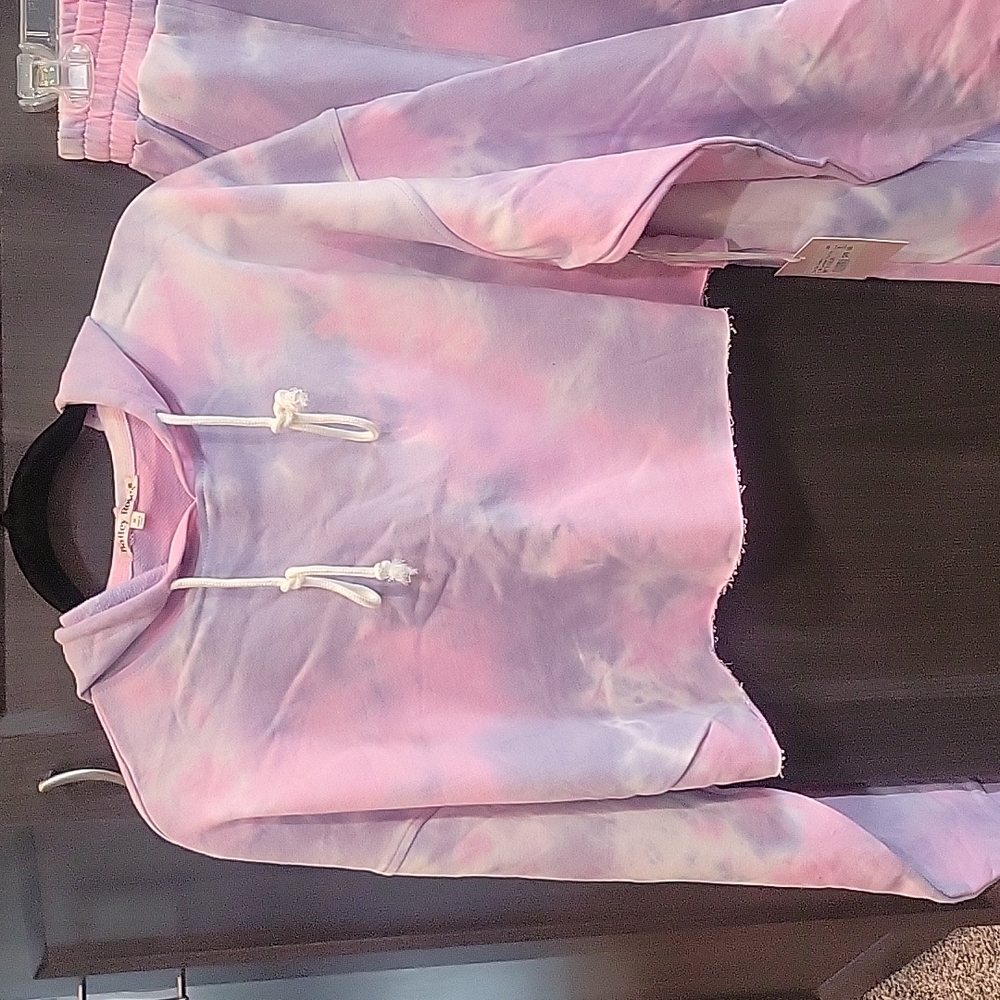 Sweatsuit Outfit